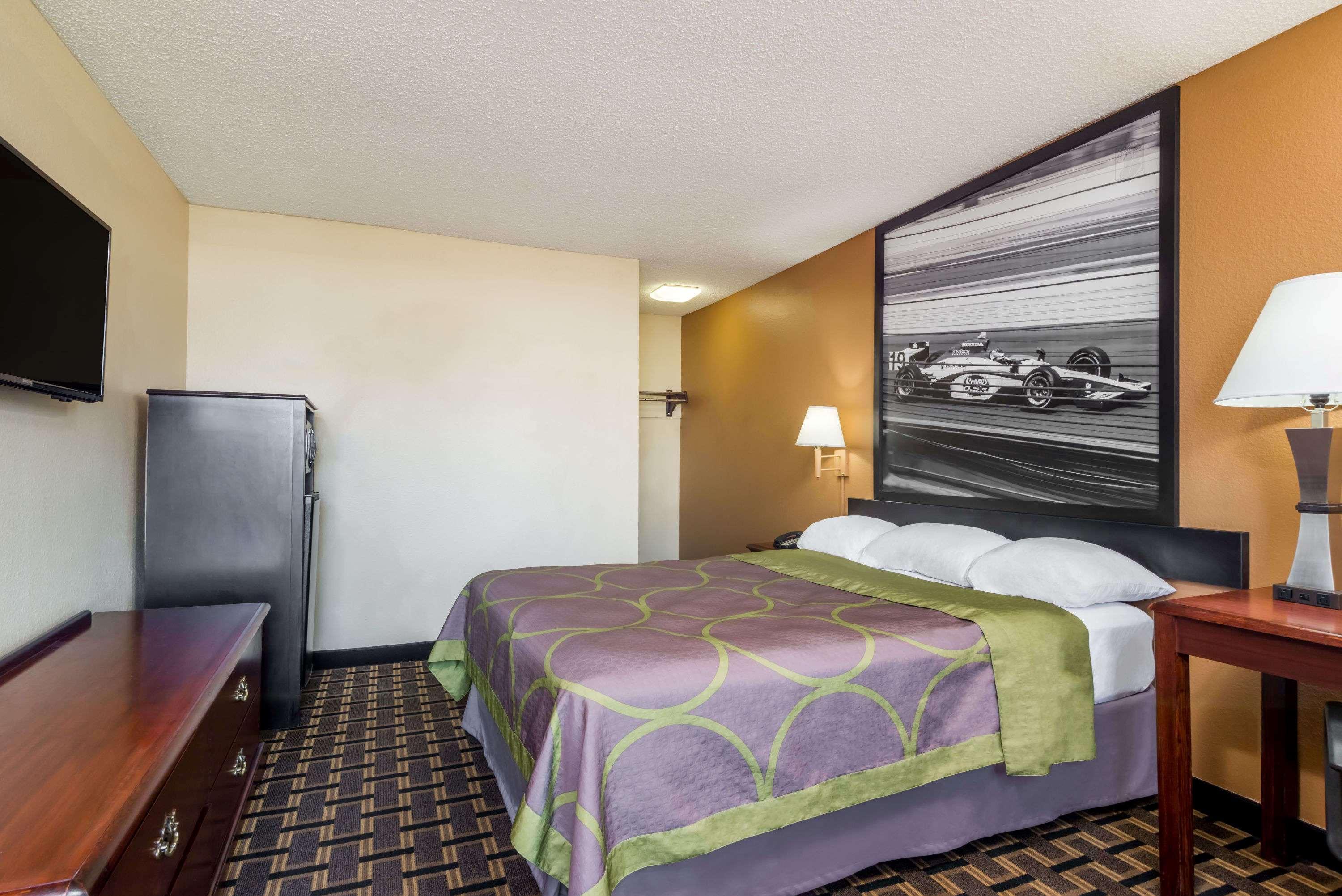 Hotel Super 8 By Wyndham Indianapolis/Ne/Castleton Area Exteriér fotografie