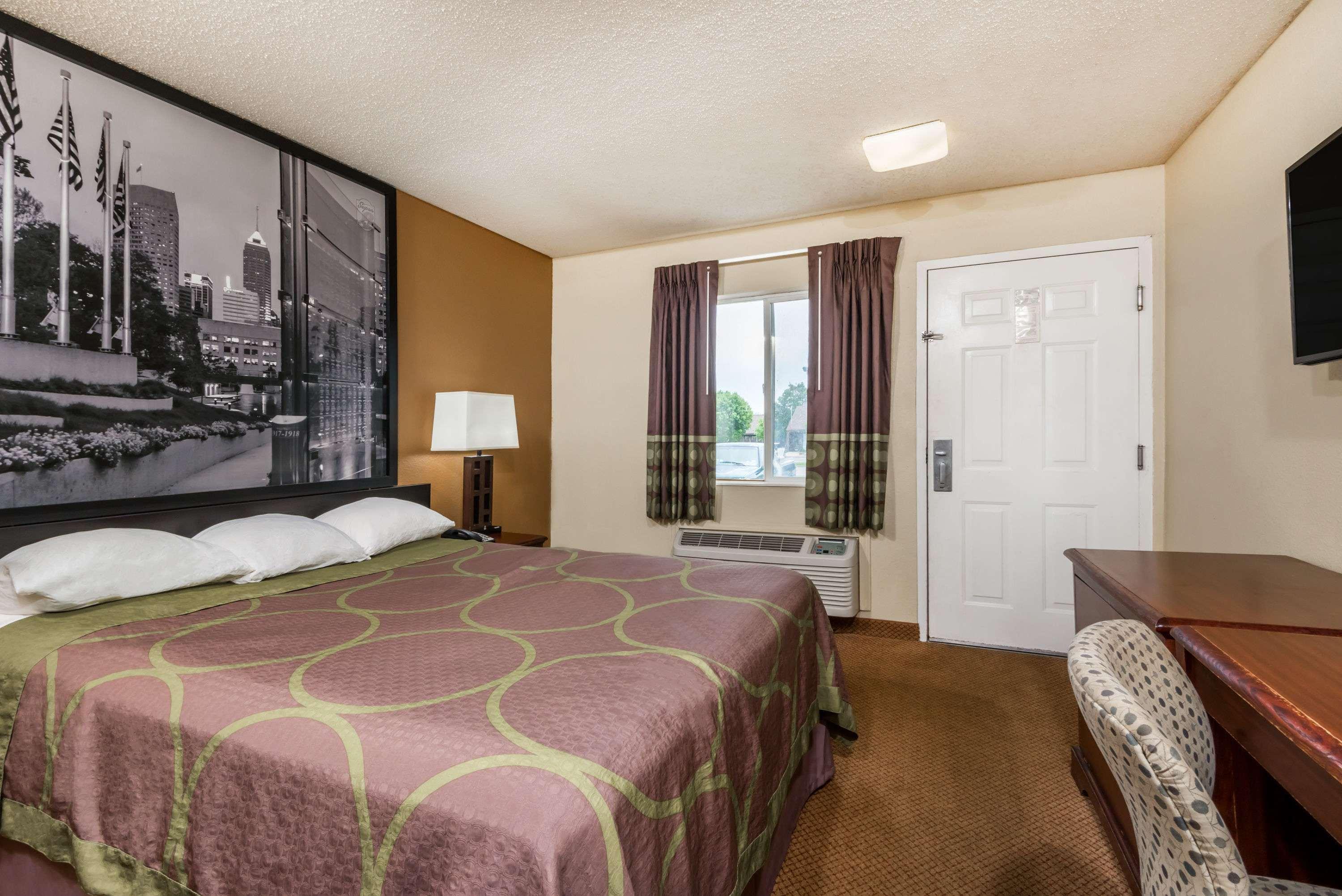 Hotel Super 8 By Wyndham Indianapolis/Ne/Castleton Area Exteriér fotografie