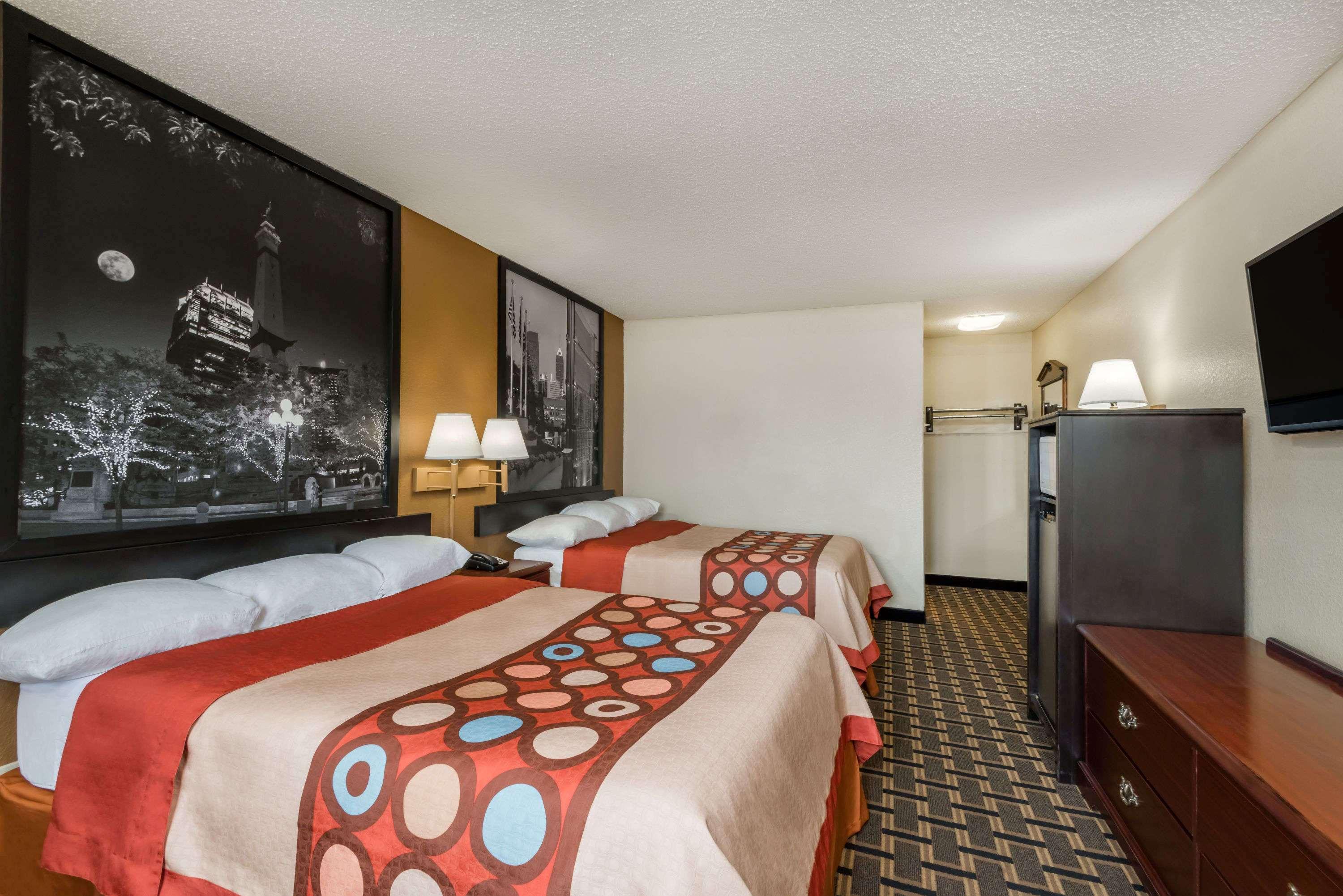 Hotel Super 8 By Wyndham Indianapolis/Ne/Castleton Area Exteriér fotografie