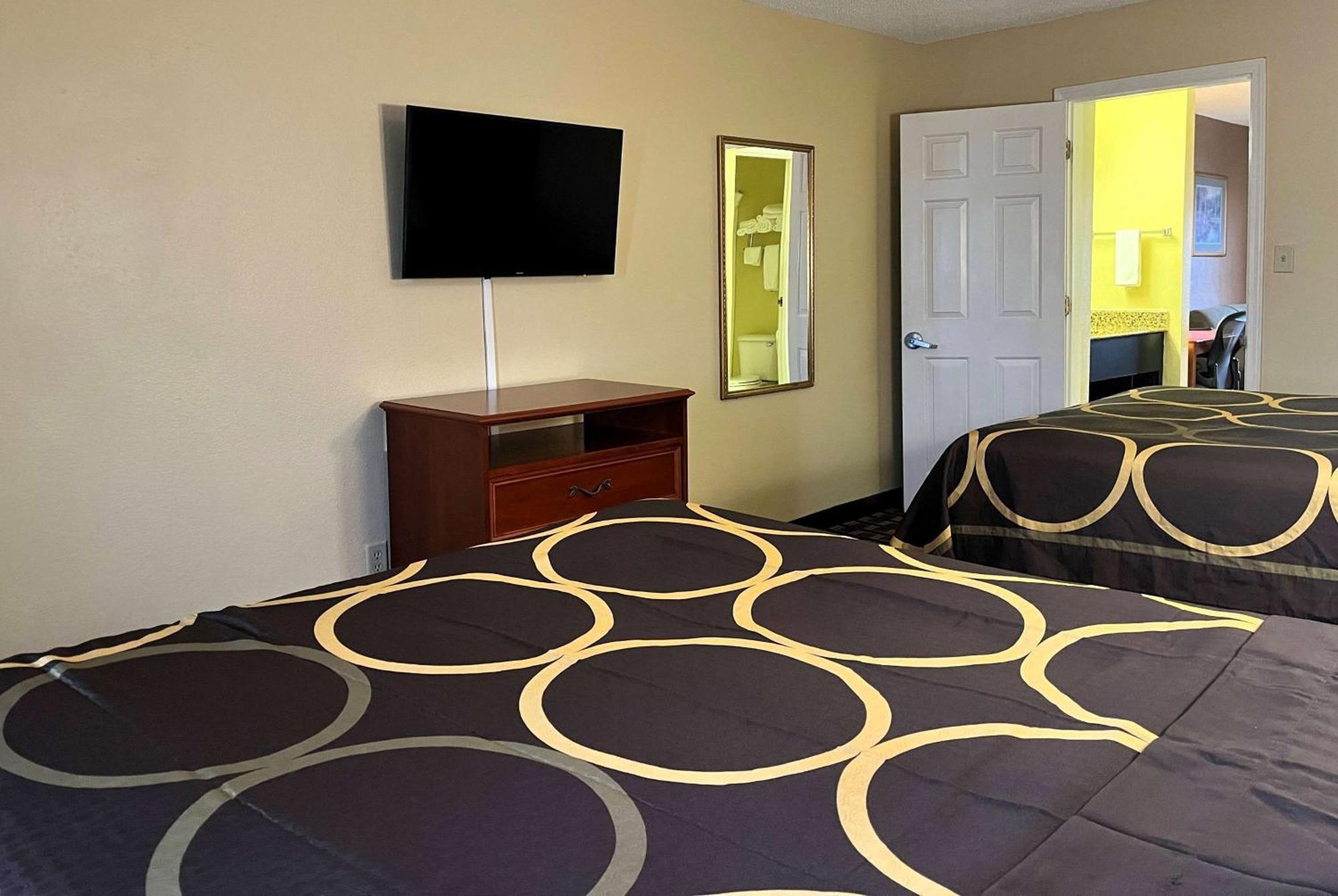 Hotel Super 8 By Wyndham Indianapolis/Ne/Castleton Area Exteriér fotografie