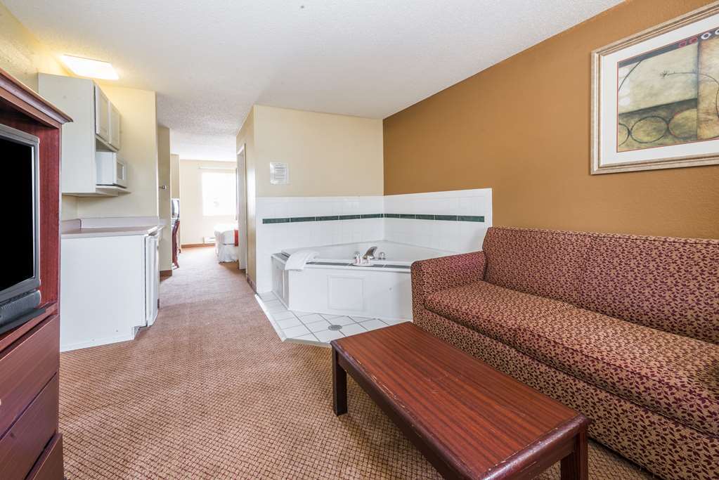 Hotel Super 8 By Wyndham Indianapolis/Ne/Castleton Area Pokoj fotografie